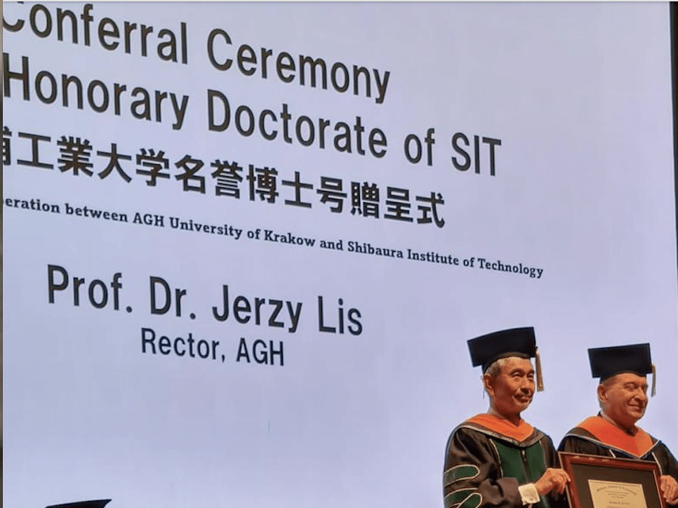 The Rector of the PolSV partner university is a Doctor Honoris Causa