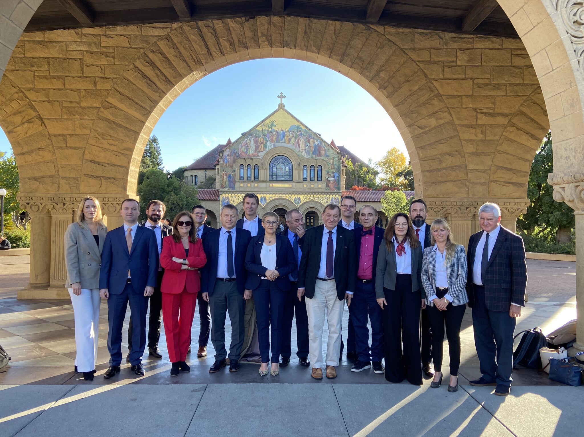 Minister Maria Mrówczyńska visited the Poland in Silicon Valley Center for Science, Innovation, and Entrepreneurship and Stanford University